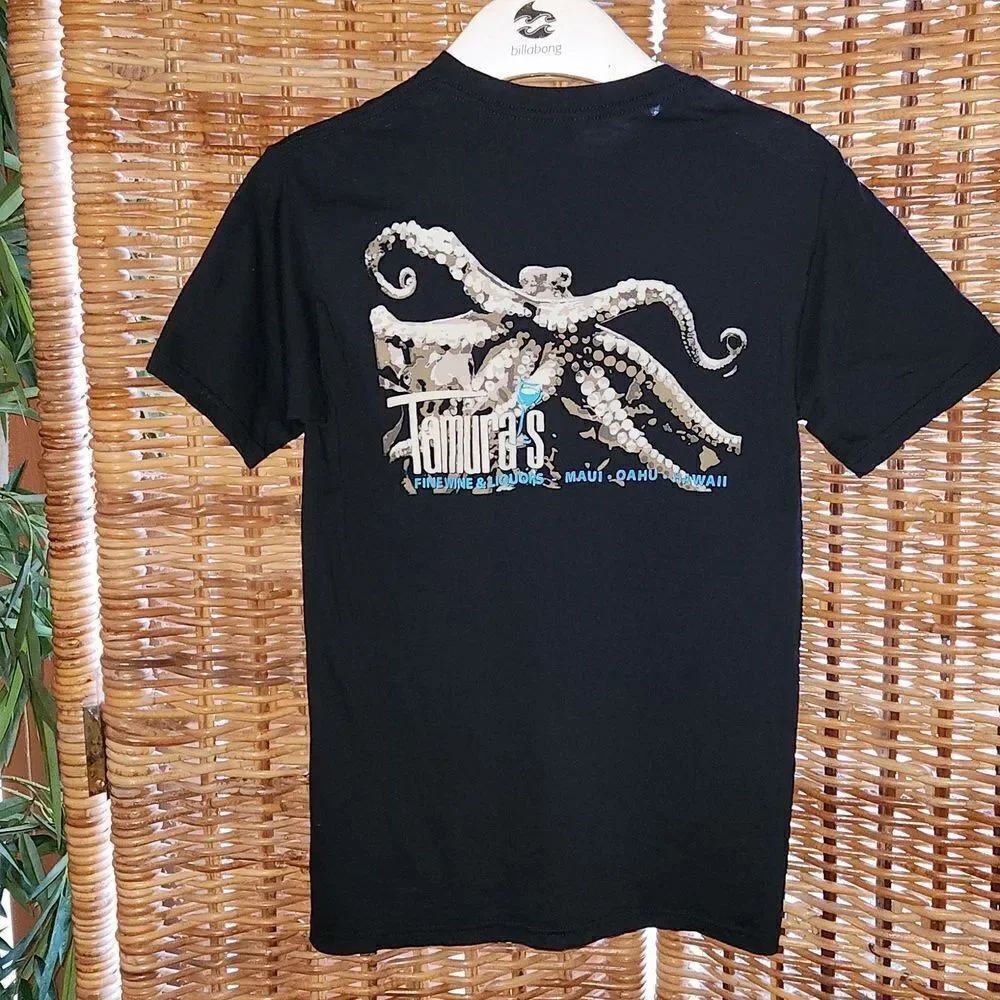Tamura's Fine Wine & Liquor Store Shirt S